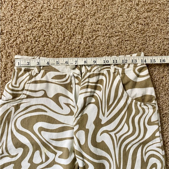 Swirl Pattern Pants - Picture 2 of 9